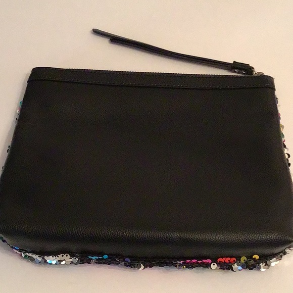 VICTORIA’S SECRET SEQUINS MAKE UP BAG - Picture 2 of 5